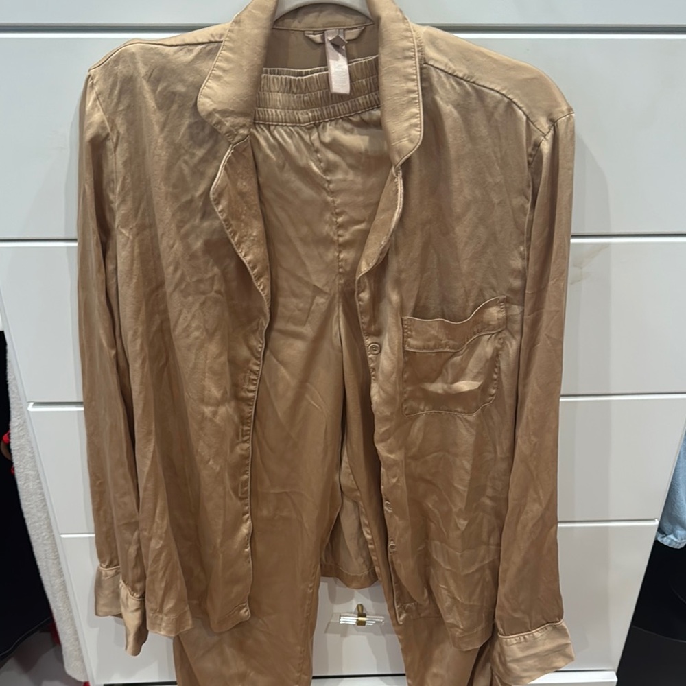 SKIMS Tan Pajama Set